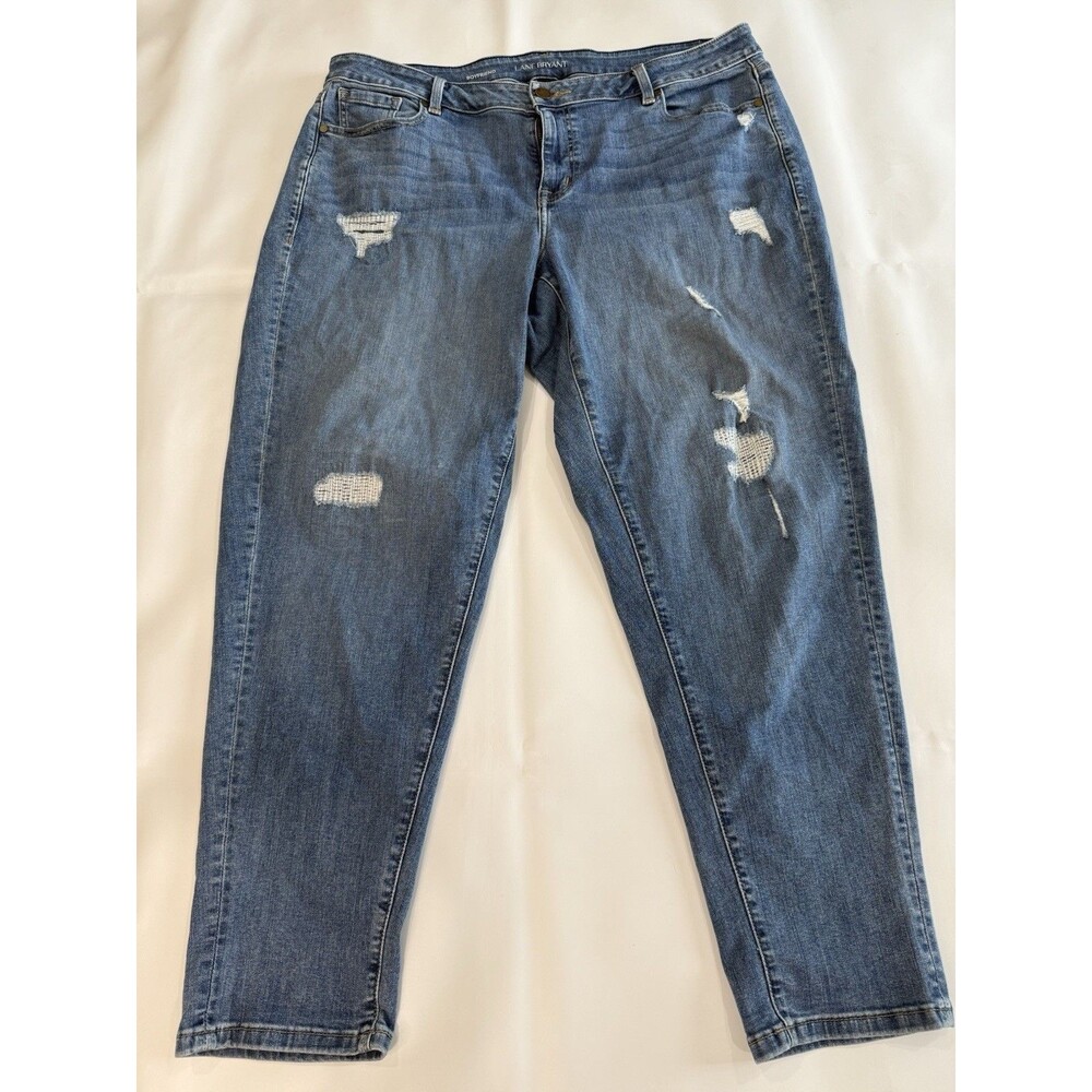 Lane Bryant Sz 18 Boyfriend Light Wash Distressed Stretch Denim Womens Jeans a
